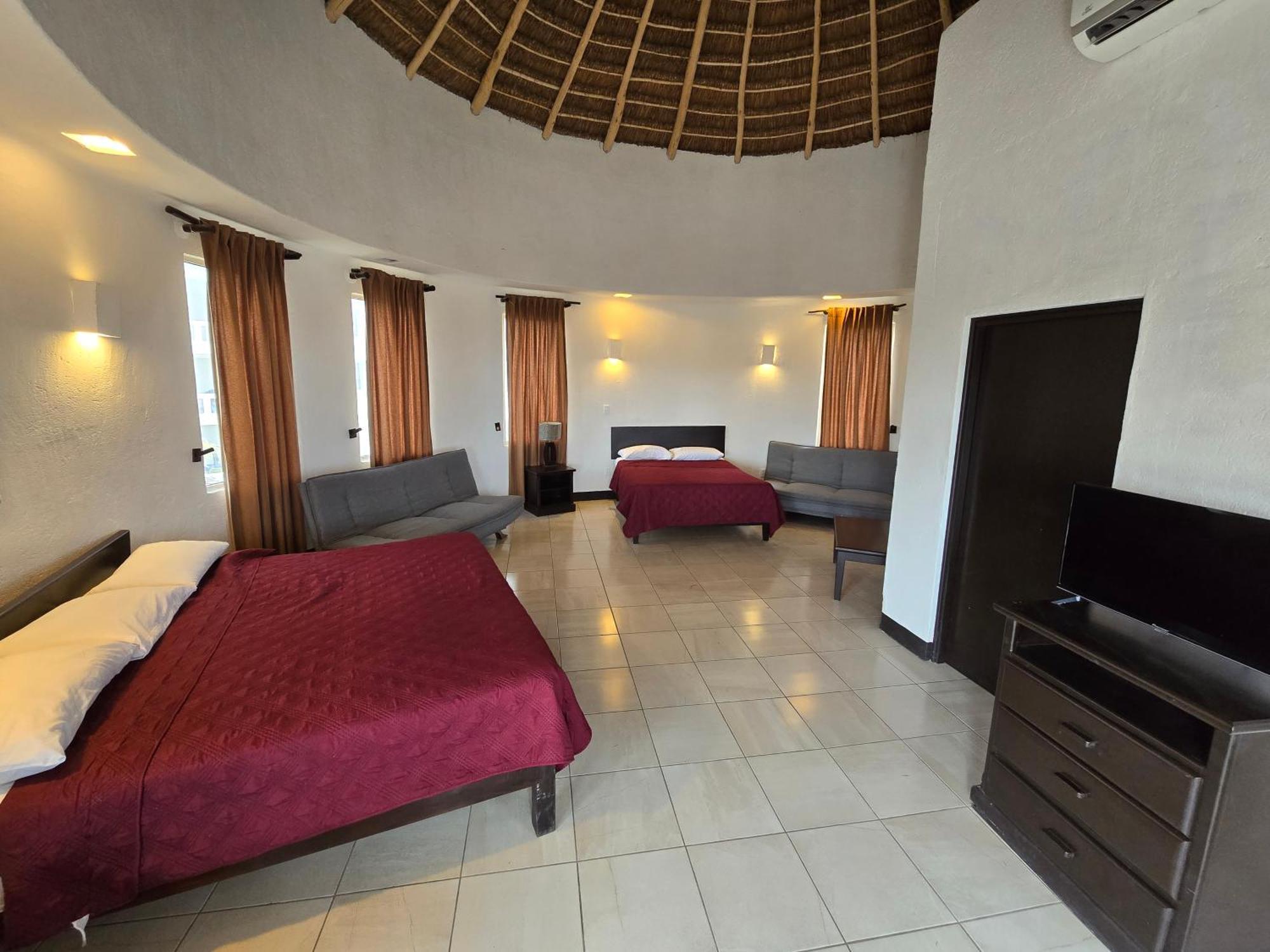Hotel Villa Capricho Ciudad Madero Bagian luar foto